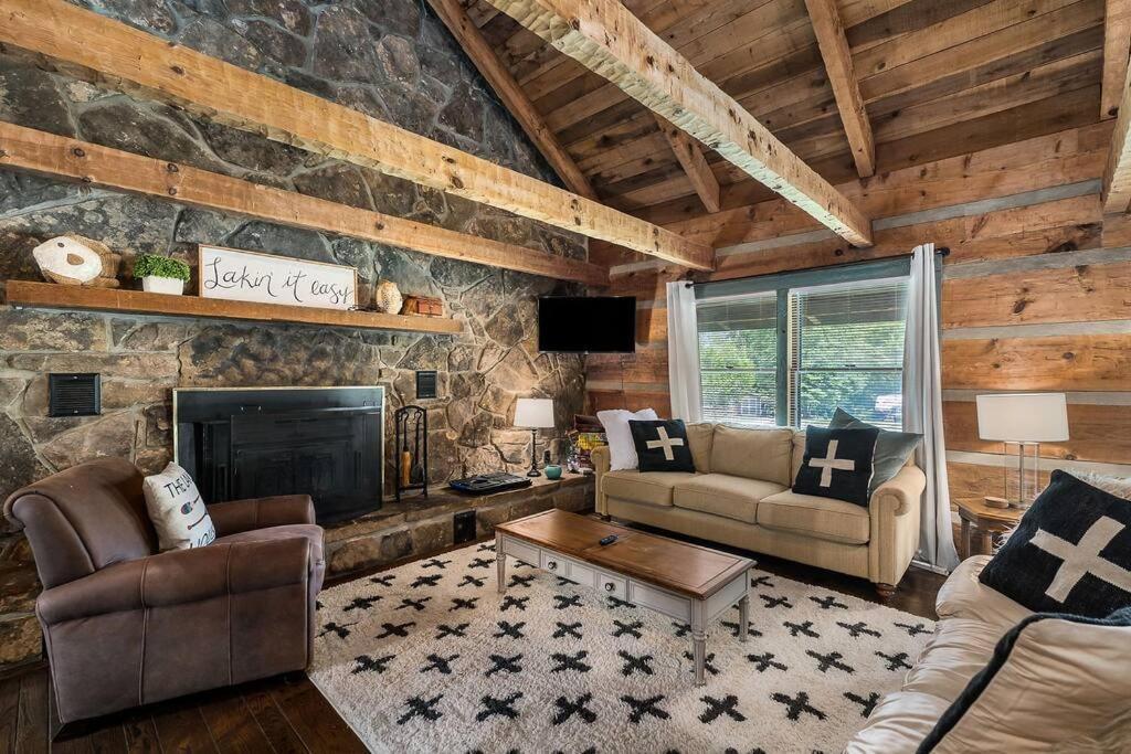 Rustic Cabin, Dock, Firepit, Kayaks & Games Winchester Exterior foto