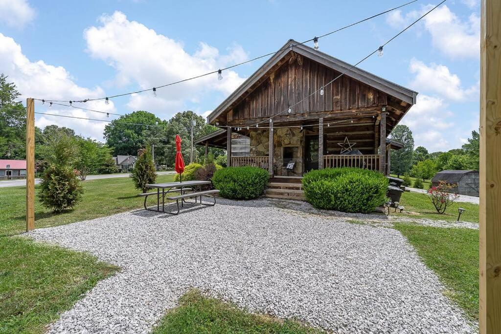 Rustic Cabin, Dock, Firepit, Kayaks & Games Winchester Exterior foto